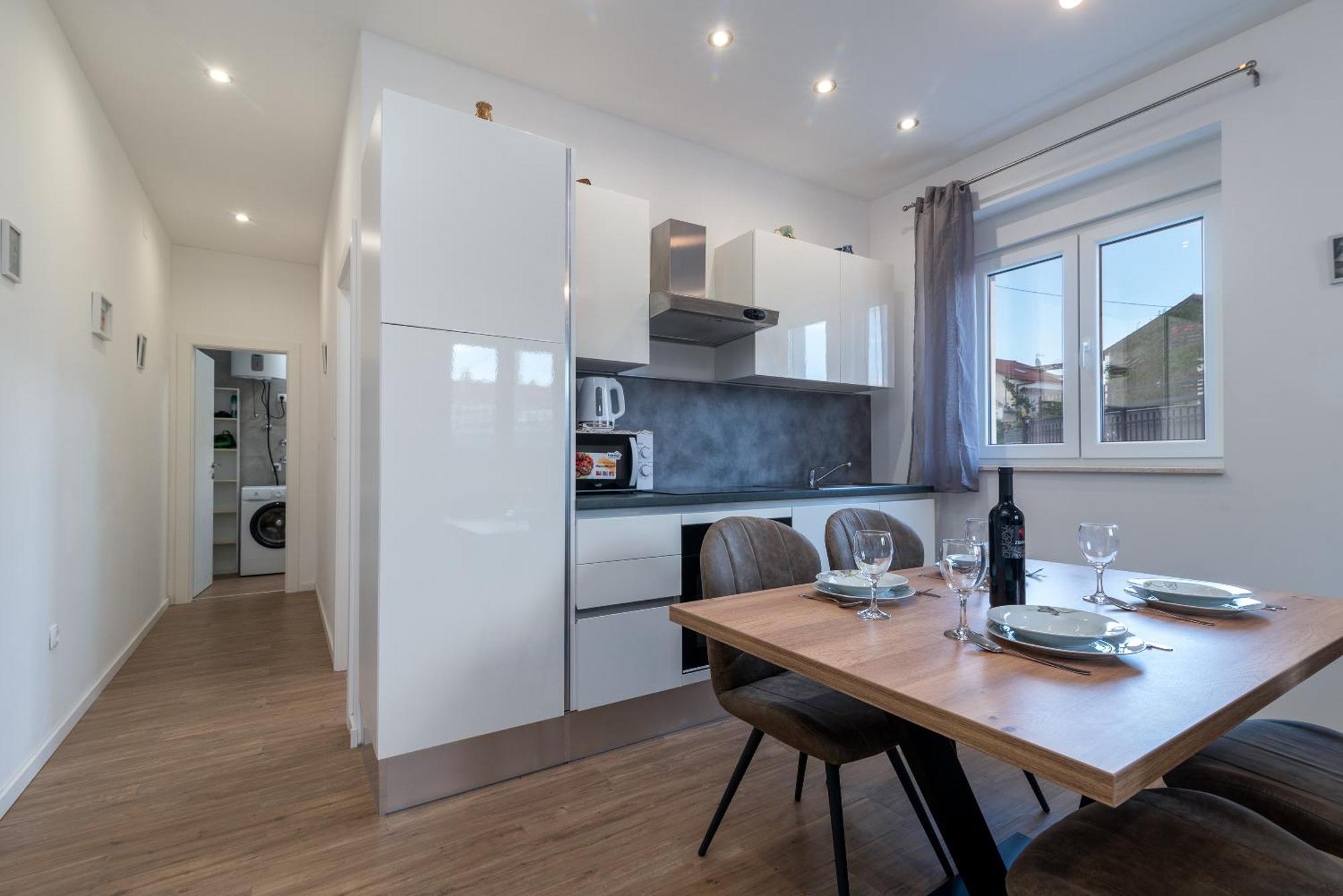 Apartman Dino Trogir Exteriör bild