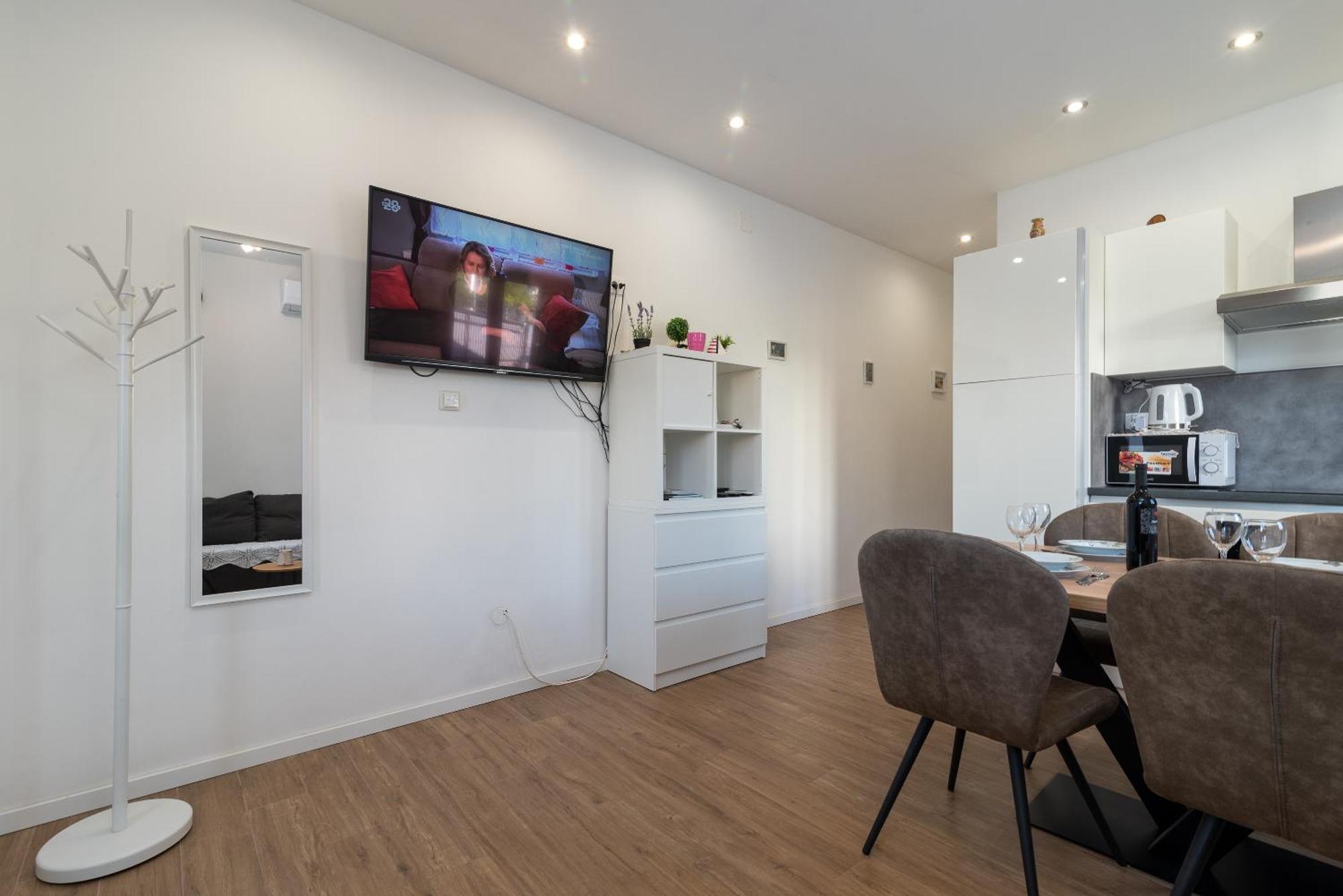 Apartman Dino Trogir Exteriör bild