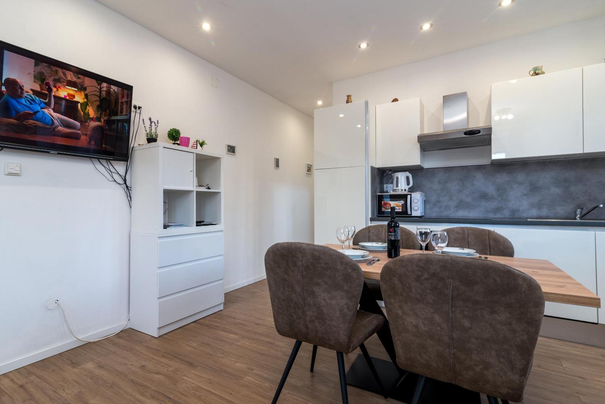 Apartman Dino Trogir Exteriör bild