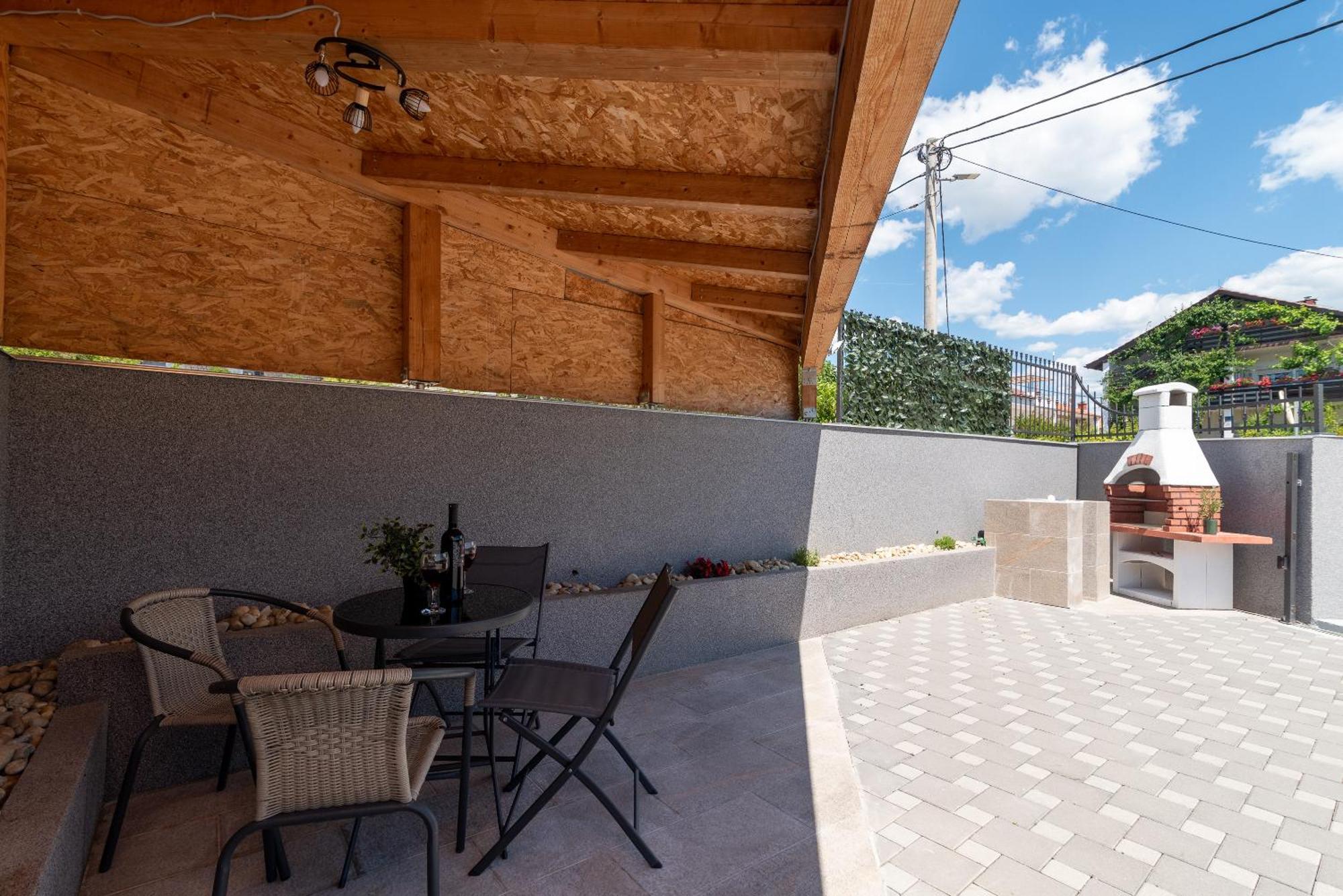 Apartman Dino Trogir Exteriör bild