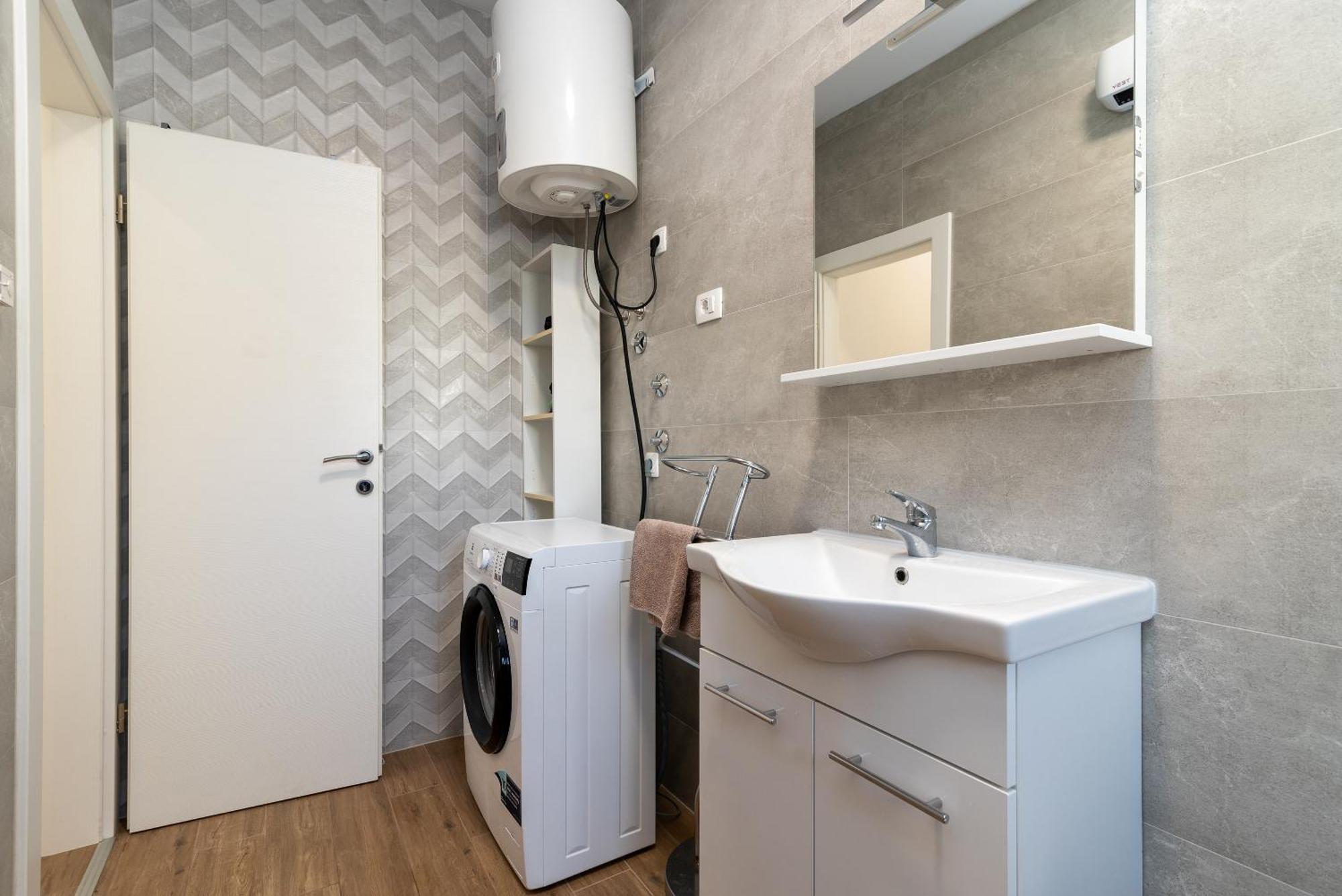 Apartman Dino Trogir Exteriör bild